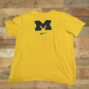 Nike Michigan Wolverines T-shirt‎ Center Swoosh Medium